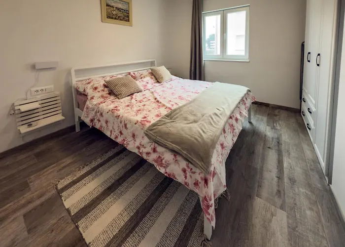 Sabun Apartment Nin